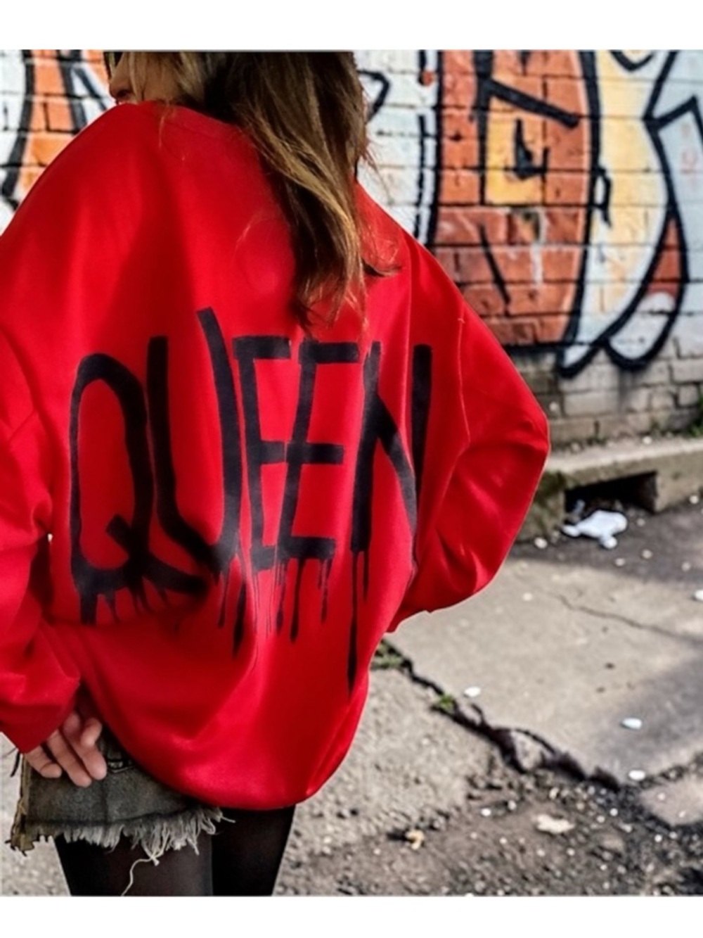 NWT WREN + GLORY Queening Painted Sweatshirt OS